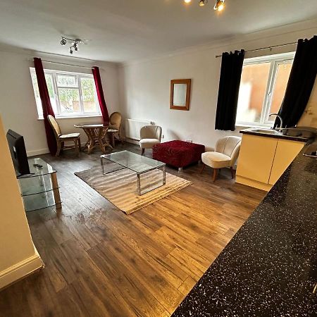 The Ruislip Apartment Exterior foto