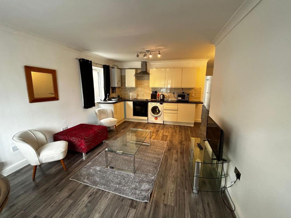The Ruislip Apartment Exterior foto
